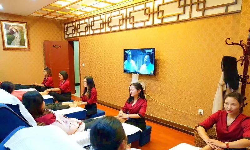 同事推荐的重庆同城会所实体店,环境优美，小姐姐手法也很棒的简单介绍