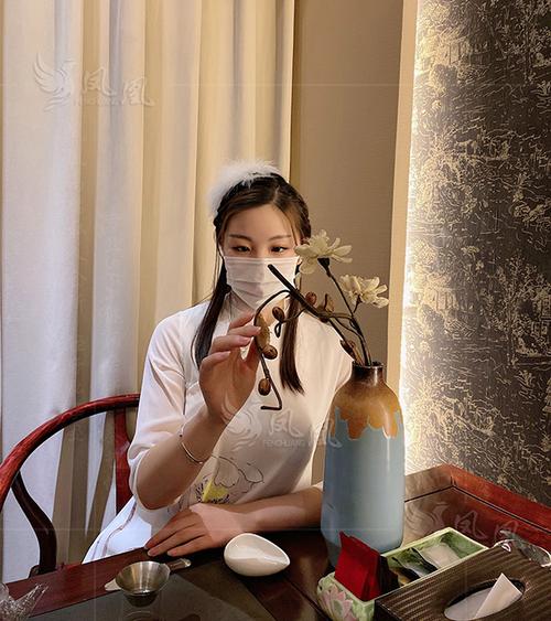 月中与朋友去东莞舒服的男士会馆，拥有过才会过得美好充实