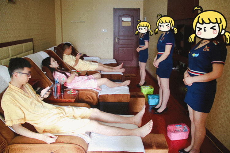 月初和老板去成都武侯区有单间的足疗会所，宾至如归的感觉