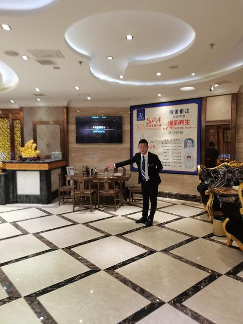 长沙知名男士会所店，前台接待特别热情，进门就有一种回家的感觉