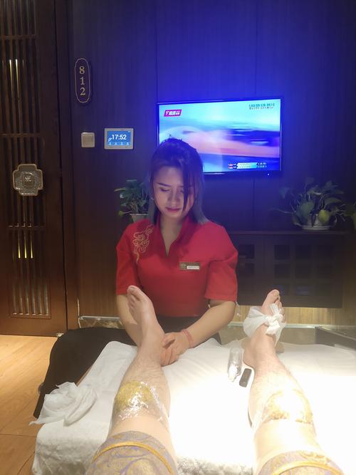 足疗店怎么叫服务，足疗店怎样服务！