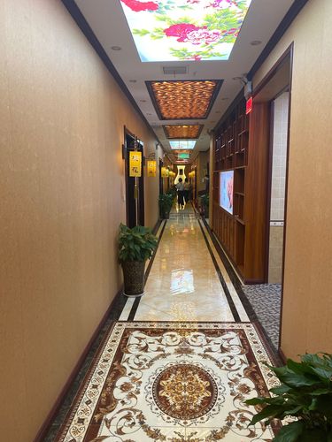 附近哪个足疗spa店好，附近哪家足疗店好