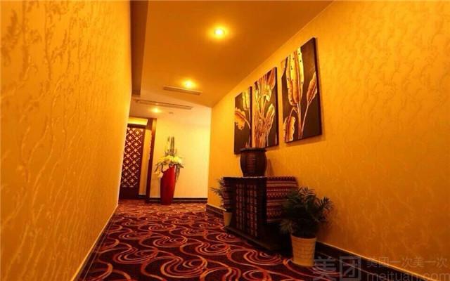 合成休闲会所，合成大酒店3楼按摩价格！