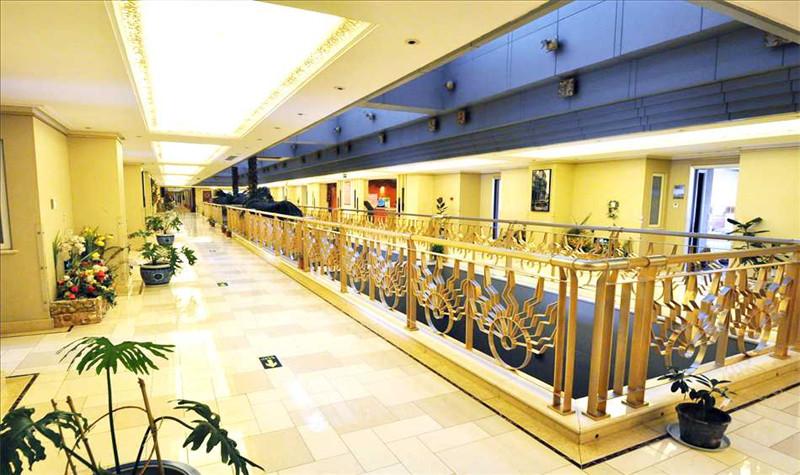 赛纳河商务会馆，赛纳河商务酒店？
