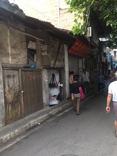 白市驿哪里有足浴，白市驿洗脚城在哪里！