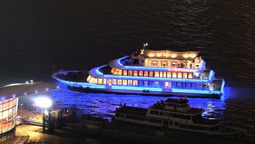 陆家嘴洗浴水，陆家嘴水上餐厅